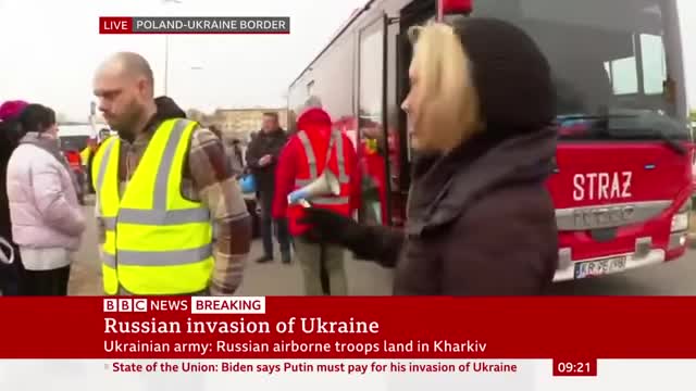 Refugees continue to flee Ukraine as citizens' homes are bombed