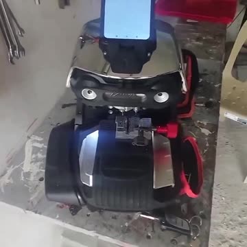 This app/tool assists in Cloning Lost car Keys Easily "Thieves can use it 😂😂