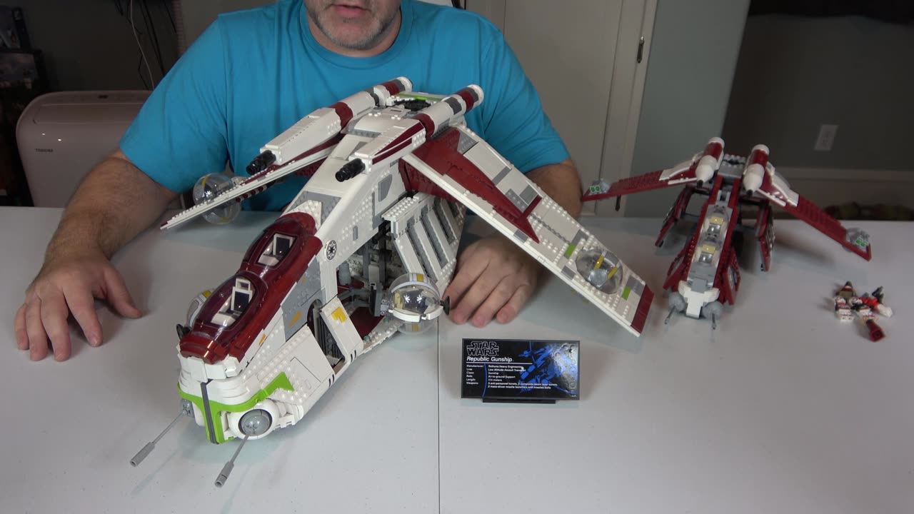 Lego 75354 Coruscant Guard Gunship Set Review