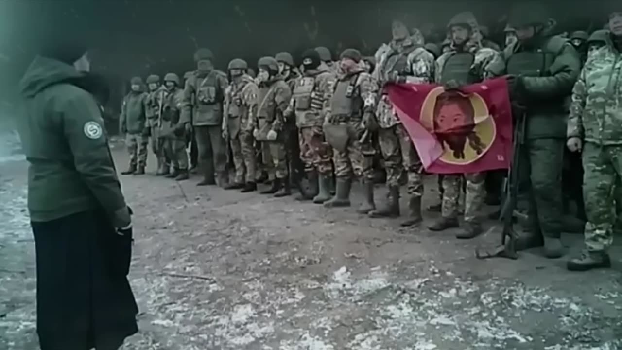 ⚔ 🇷🇺 Russian soldiers are kneeing only for ONE reason - TO PRAY - GOD IS WITH US