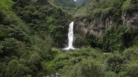 Waterfall Charm: The Astonishing Beauty of Nature