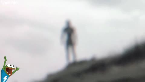 A MAN JUST REVEALED 2 DAYS AFTER THE MIAMI ALIENS WERE SEEN HE CAUGHT THIS ON TOP OF A MOUNTAIN