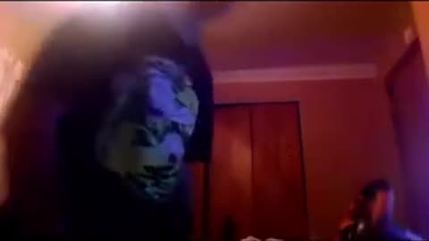 Cyraxx dances for the first time in forever