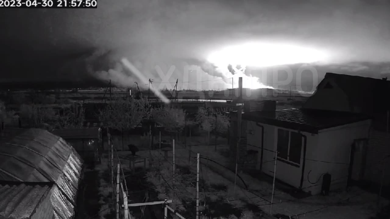 Surveillance camera captured the impact in Pavlograd.