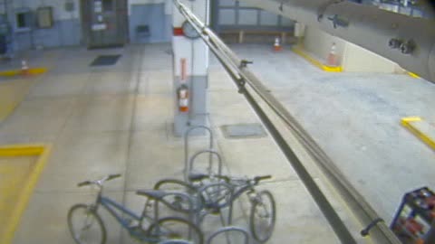 3134RHOBG2GarageEntrance_2021-01-06_01h20min01s803ms.mp4