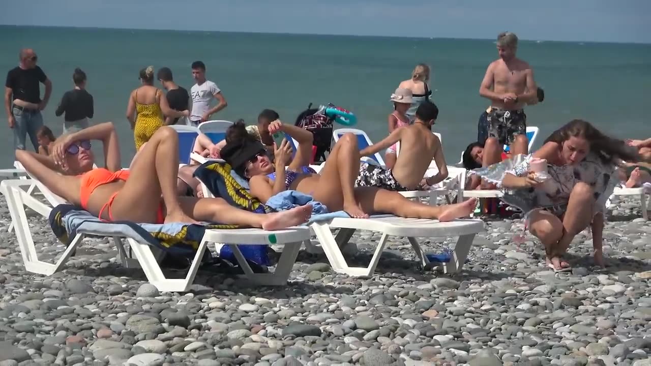 0:01 / 2:44 Funny crazy Girl prank on the beach 😲 AWESOME REACTIONS 😲 🔥 Best of Just For Laughs