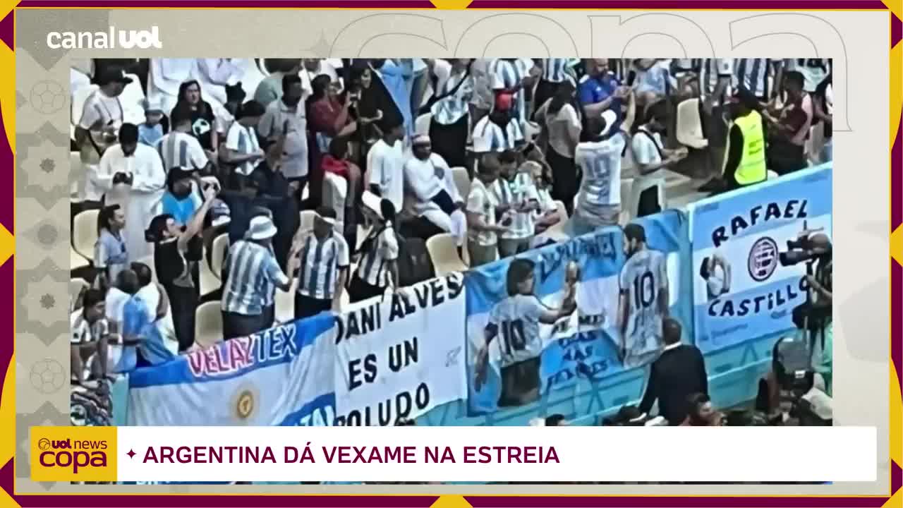 TORCIDA da ARGENTINA xinga DANIEL ALVES em faixa na estreia na COPA DO MUNDO