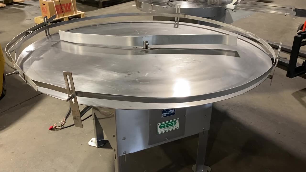 Garvey 60-Inch Stainless Steel Rotary Unscrambler Feed Table