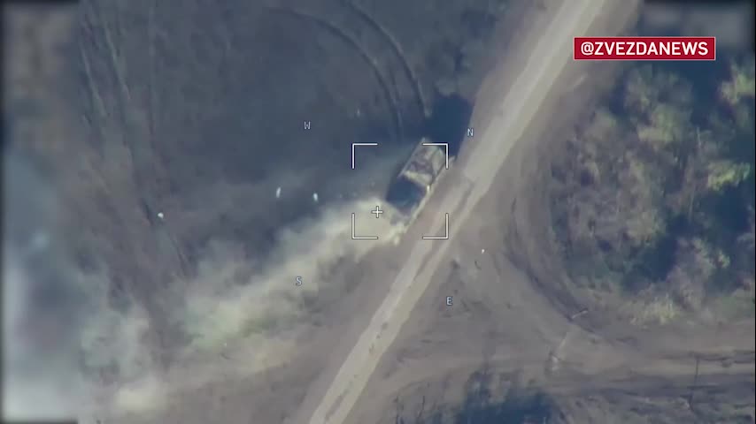 🚀 The Lancet "greeted" the armored vehicles of the Armed Forces of Ukraine