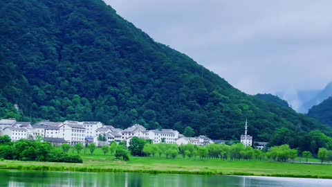 No. 2 Lake Travel Recommender What kind of immortal place is Dajiuhu Lake