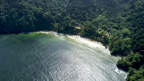 We Explore a Hidden Beach Down A Mountainside! (Paragrant Bay)