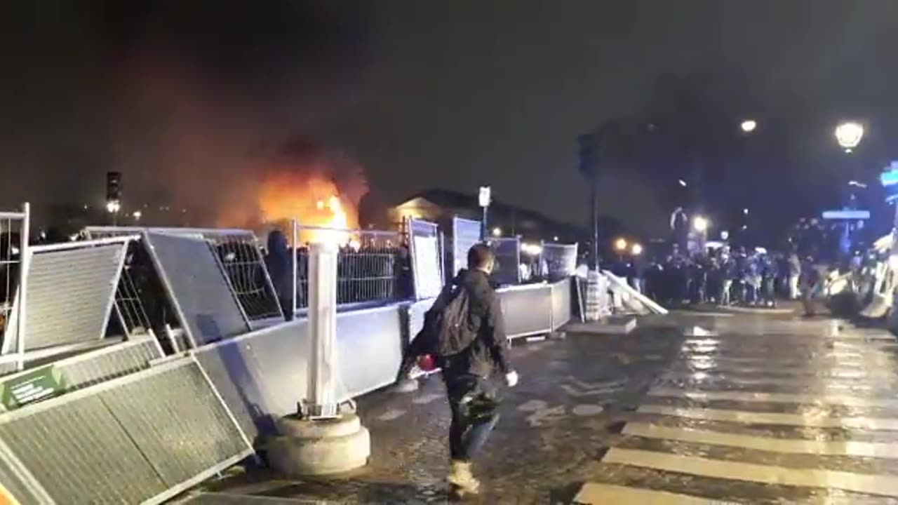 Town hall set on fire by protesters in Lyon, France, Protesters and Police clash in Paris.