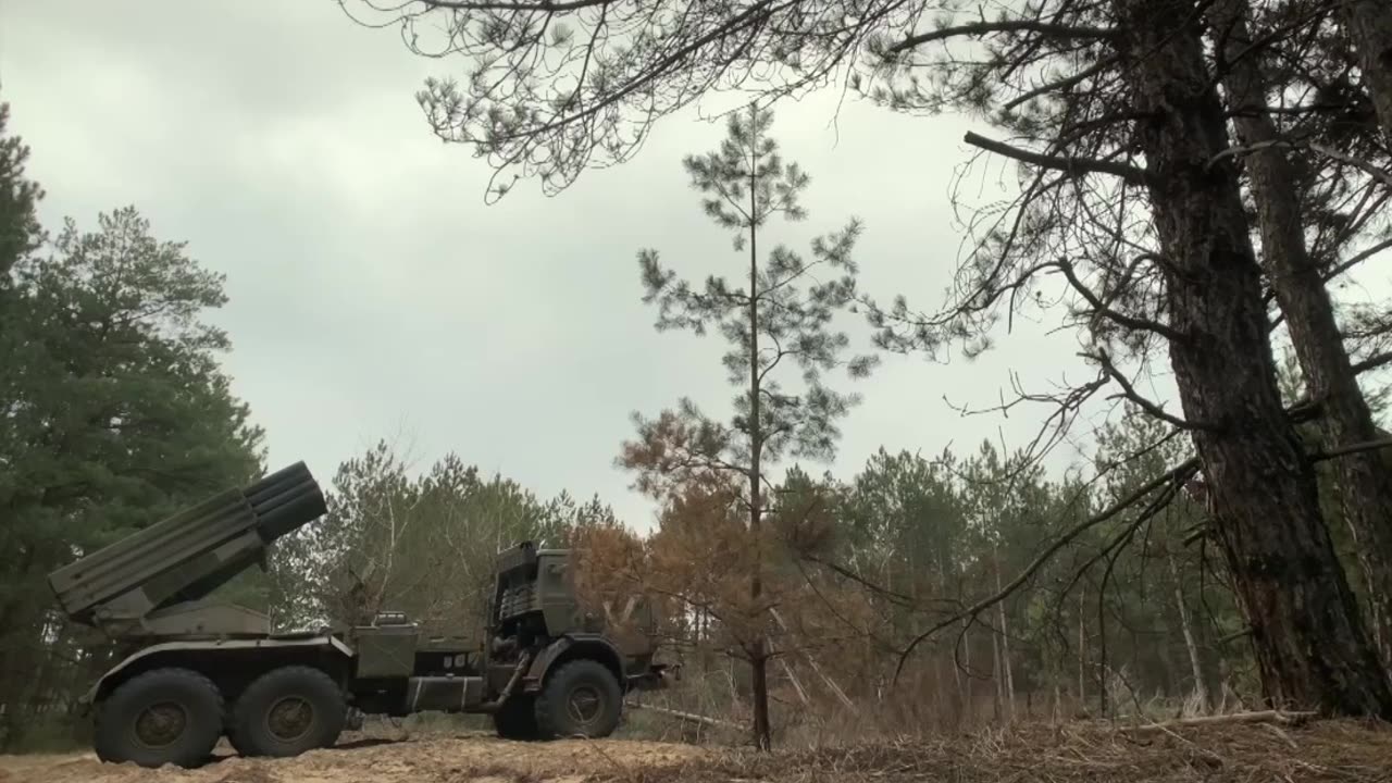 SMD BM-21 Grad crews launch artillery strike against AFU positions