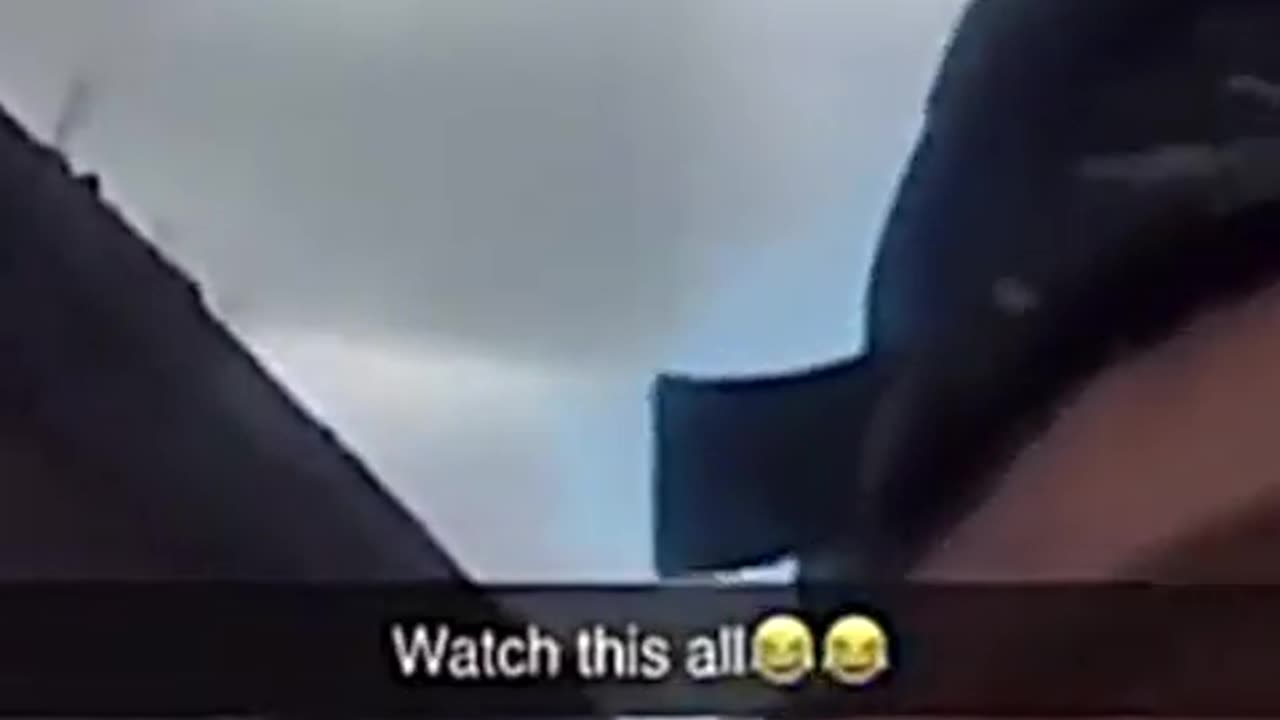 Fake Gangsters Talk Trash Live To Their 'Opps'