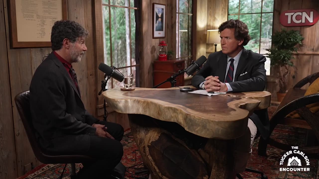 Tucker Carlson - Ep. 71 Bret Weinstein traveled to the Darien Gap to understand who's