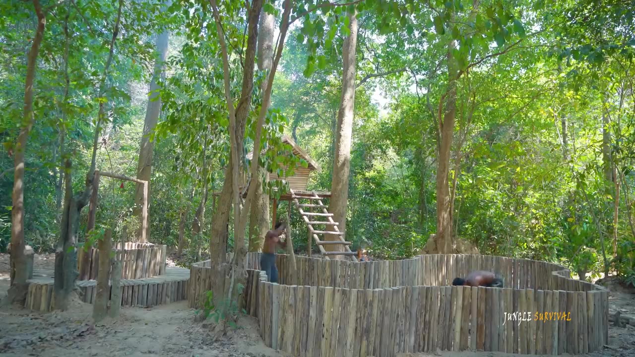 Jungle survival tricks & Build a swimming pool