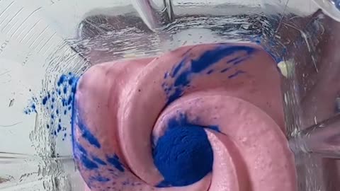 Replying to @sbahlehnanah It was time for another purple smoothie bowl💜