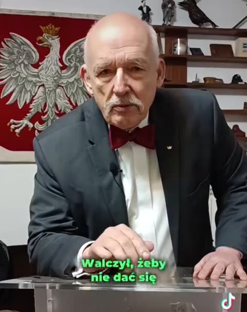 Korwin about how PiS are either idiots or Russian agents for pushing Lukashenko to Russia
