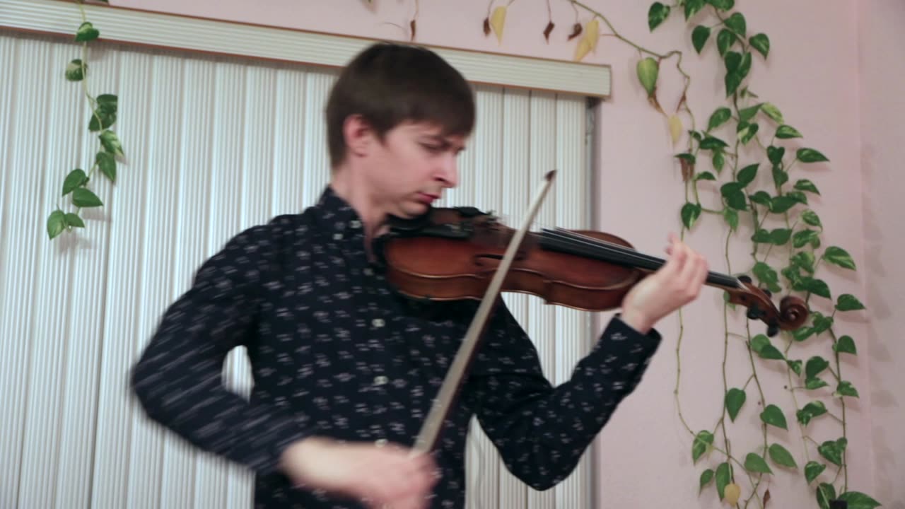 Dmytro Nehrych playing "Song From A secret Garden".