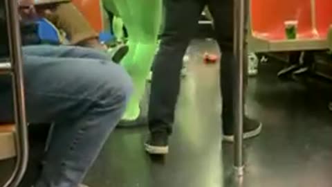 ⚠️ WARNING! VIOLENCE SHOWN IN THIS VIDEO- Just happened in NYC EARLIER TODAY