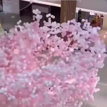 I feel you guys! Bless the cleaning men and ladies.