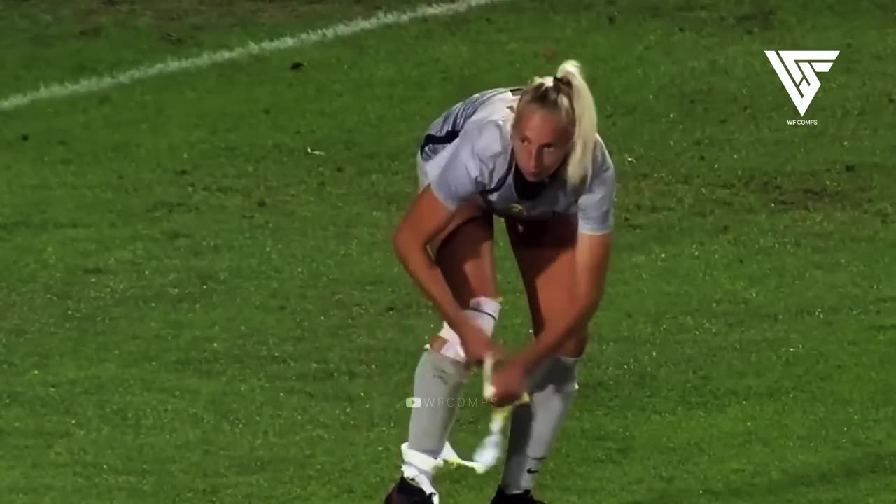 WTF Moments In Women's Sports - Comedy, Shock, _ Bloopers