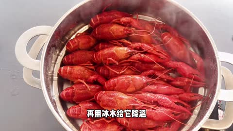 Carved ice drunk crayfish! Can take to open a shop, chefs do not