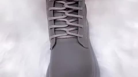 Tie The Shoeslaces #treding