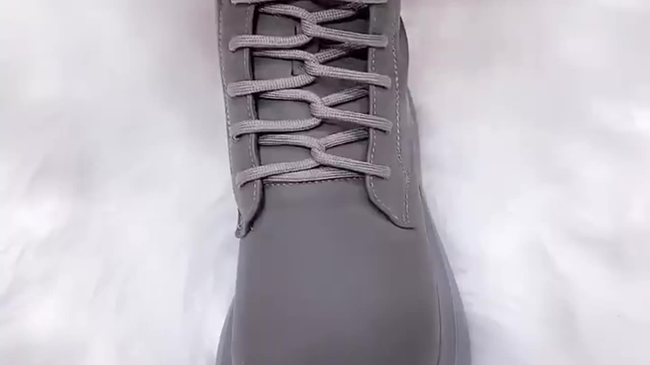 Tie The Shoeslaces #treding
