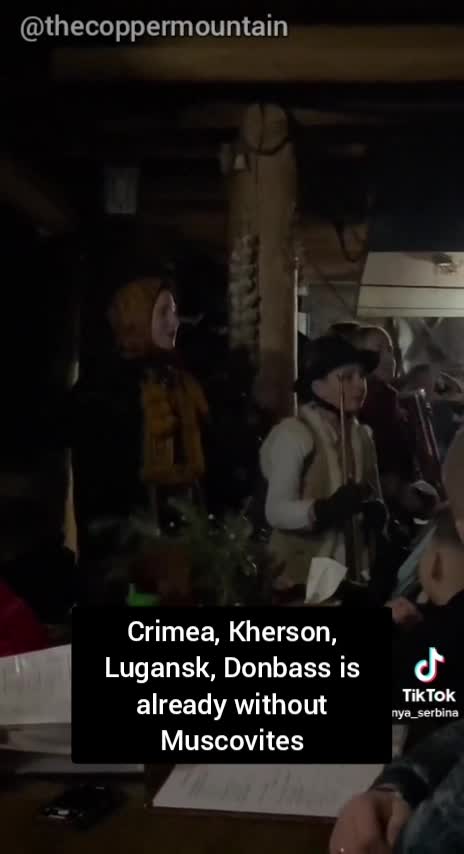 Ukraine children sing song about killing Russians