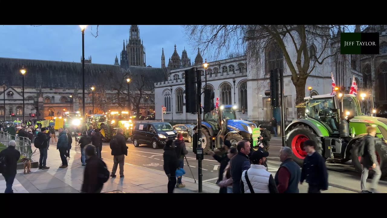 Jeff Taylor - Farmers shut down London!