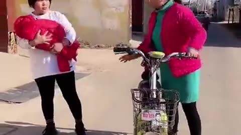 Funny Chinese Prank Video