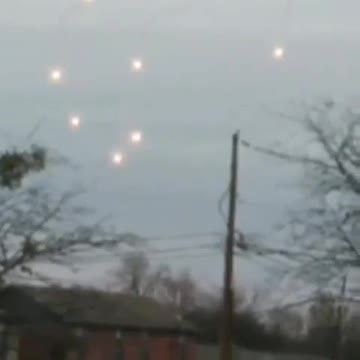 TEXAS 2020 FLEETS OF UFO’s CHARIOTS OF GOD ANGELS HOVERING IN THE SKY🕎Psalms 103:20 “ye his angels”