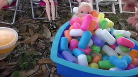 Иди поиграй со мной