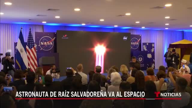 Primer salvadoreño e Luna - Noticias Telemundo_Cut
