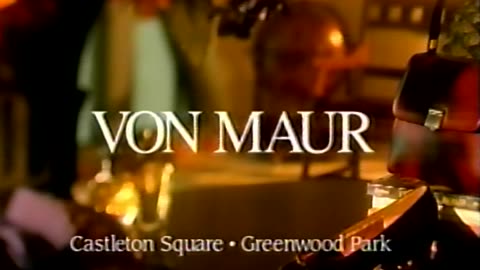 October 21, 1998 - Von Maur Comes to Indianapolis