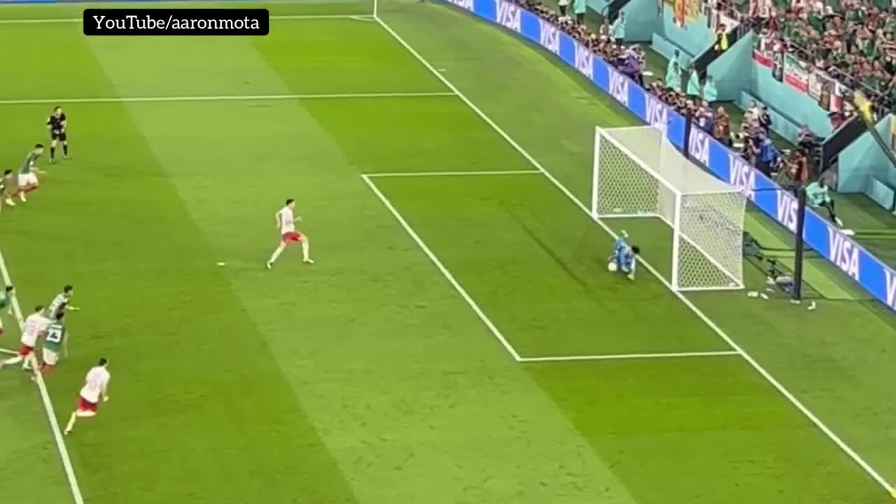 Otro Ángulo Memo Ochoa Penal Atajado a Robert Lewandowski #mexico #ochoa #qatar2022 #lewandowski