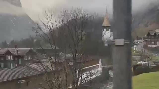 Do you want to live in this beautiful town