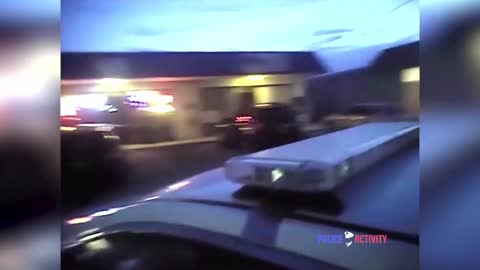 Bodycam Catches Deputy Stealing Money From DUI Suspect's Wallet