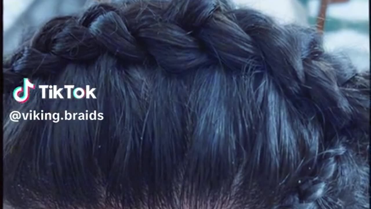 Viking Braids - Men's Viking Braid style