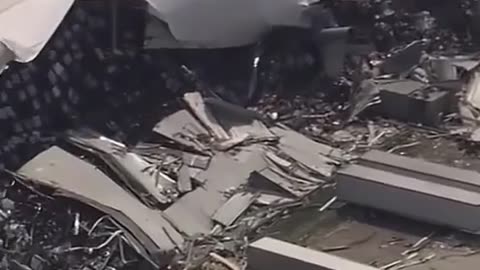 FABRYKA PFIZERA W KAROLINIE PÓŁNOCNEJ POWAŻNIE ZNISZCZONA PRZEZ TORNADO