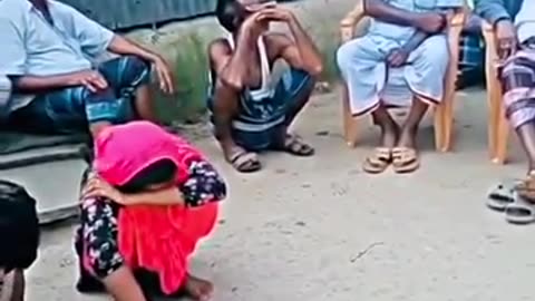 ধরা খাইছে 🤪