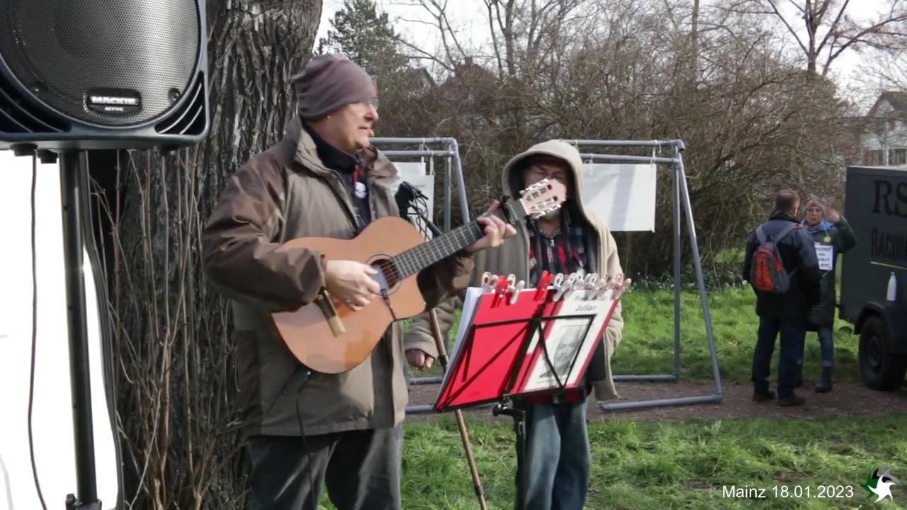 Ernesto Schwarz, Frankfurt - 18.01.2023 - Mahnwache bei Biontech Mainz