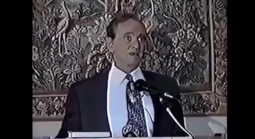 30 years ago, Dr. Robert Willner accused Fauci of genocide...