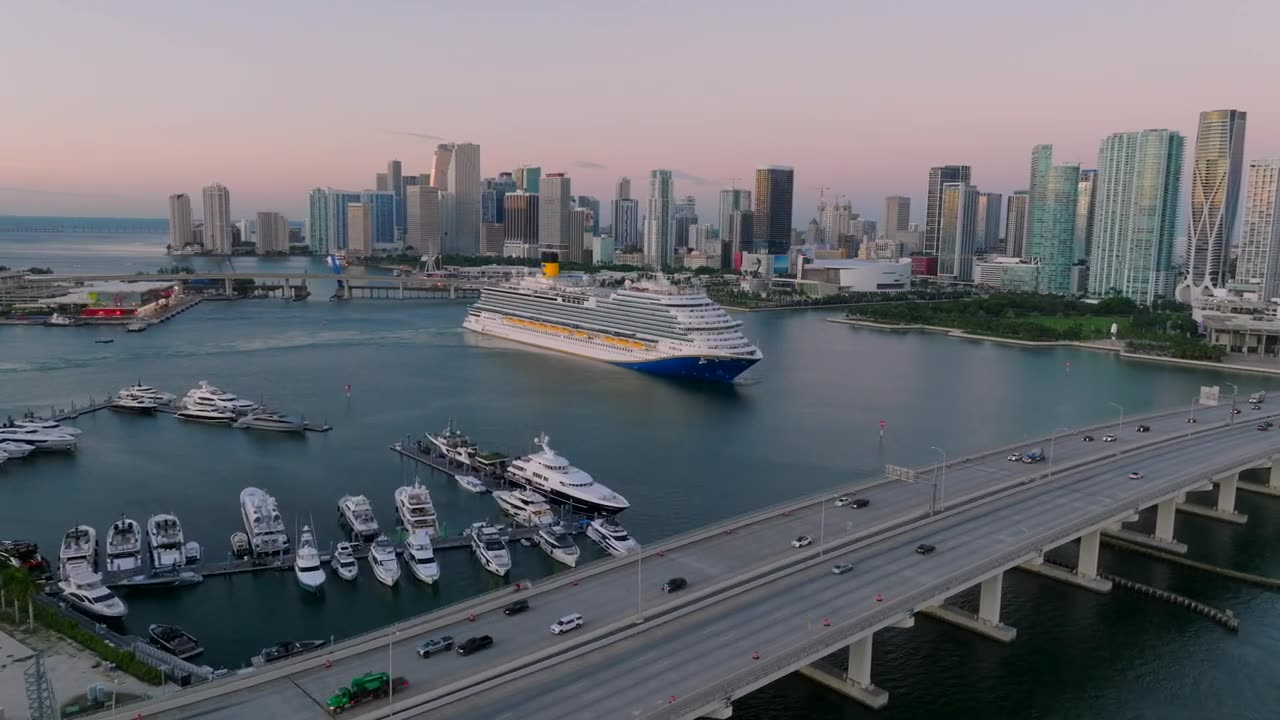 This Carnival ship looks nothing like Carnival.