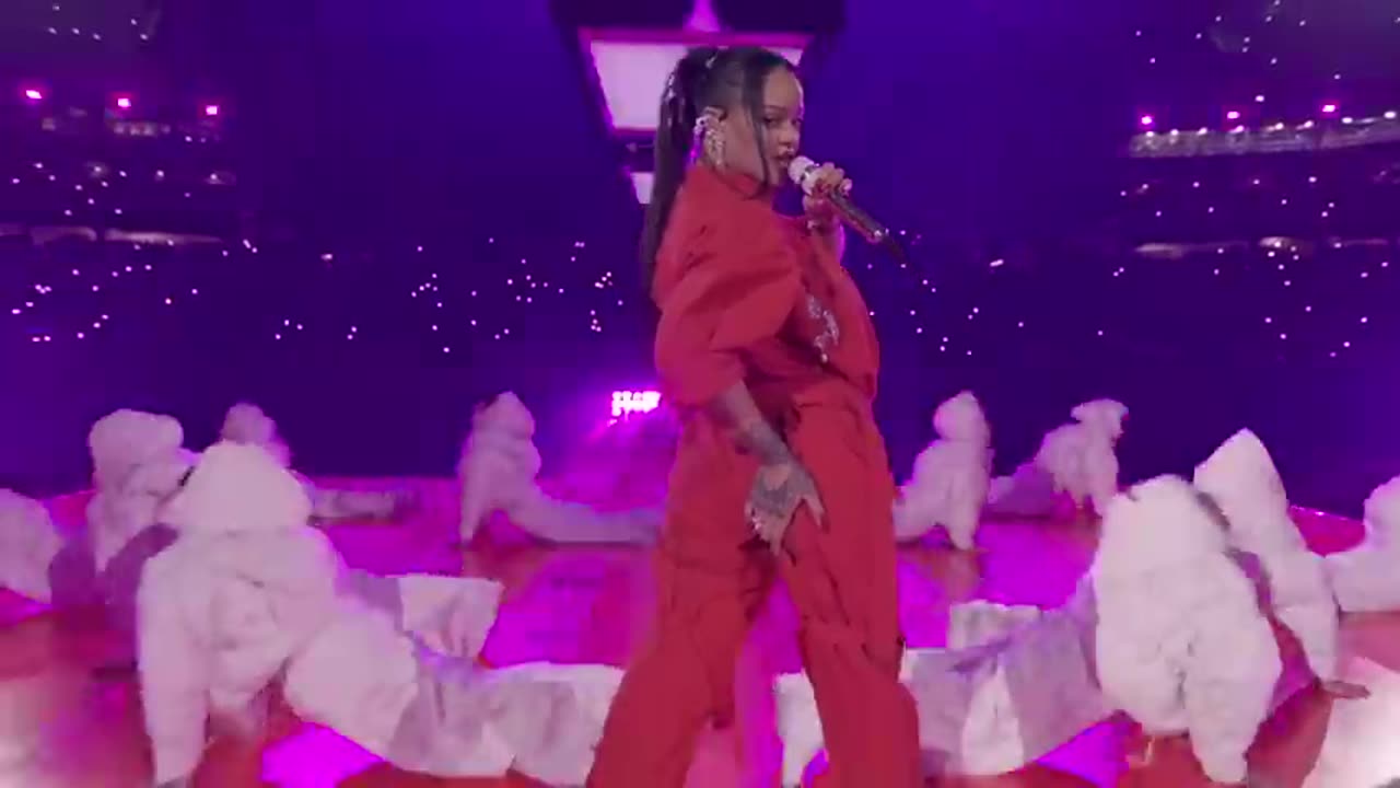 Rihanna_s FULL Apple Music Super Bowl LVII Halftime Show