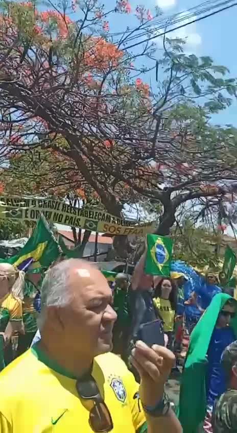 Protests in Campinas. (Brazil) BOLSONARO WON.