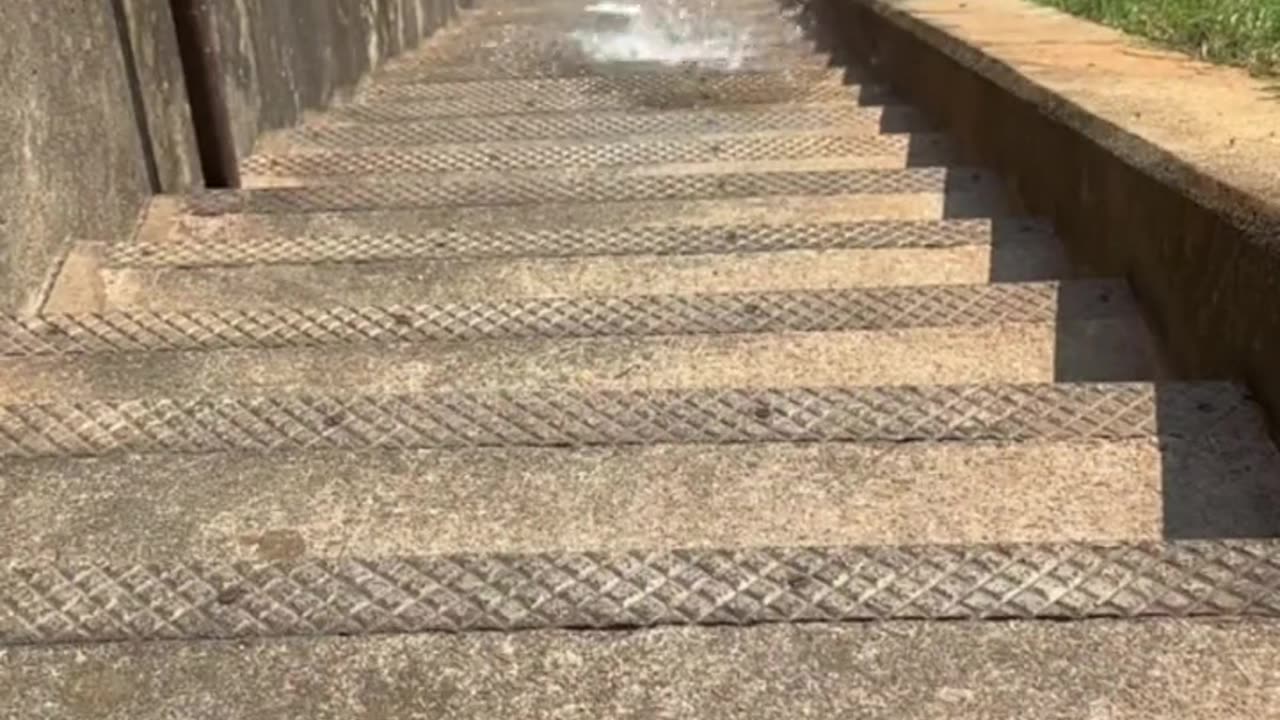 BOTTLES BREAKING COMPETITION ON STAIRS