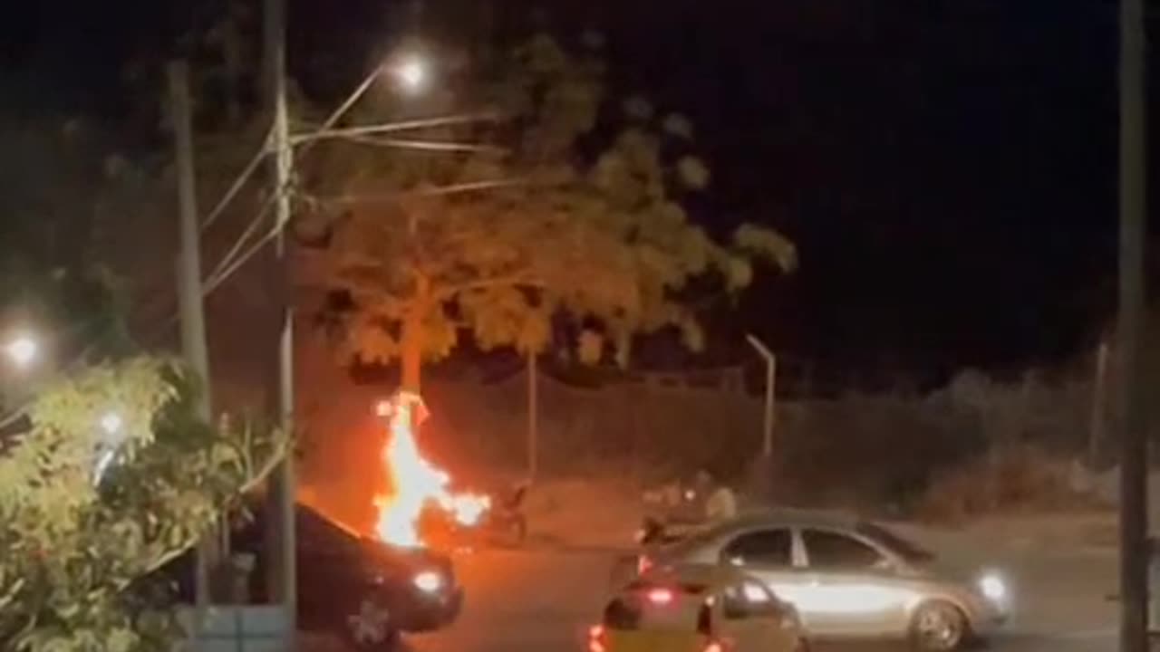 Incendio de moto en Ciudad Jardín