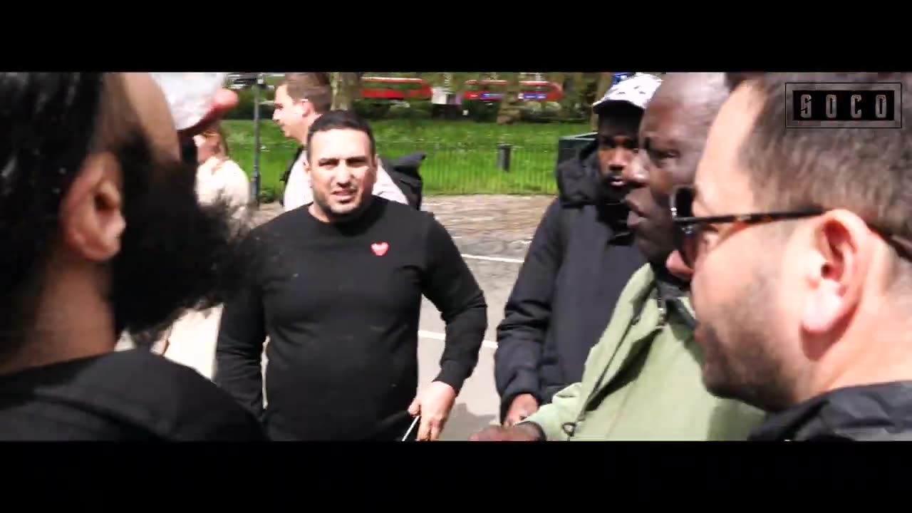 Muslims fighting each other, Police giving Omar last warning! _ Speakers Corner